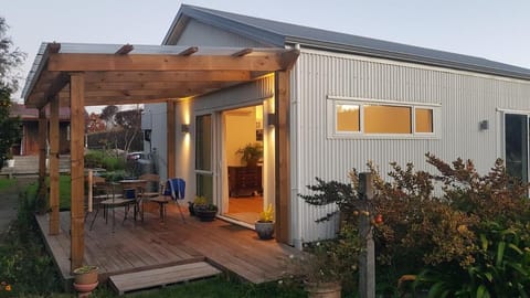 Property building, Patio, Garden, Garden view