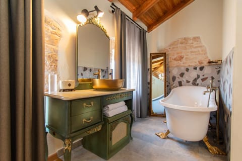 Bedroom, Bath