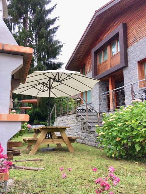 Off site, Garden
