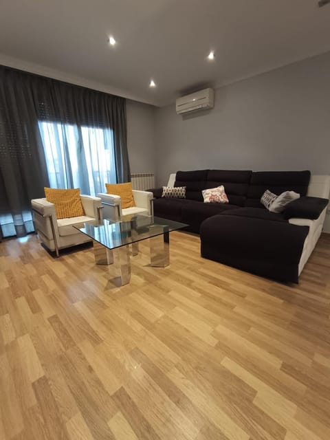 Living room, Seating area, air conditioner