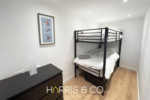 Crews Cabin Cabin in Wyre District