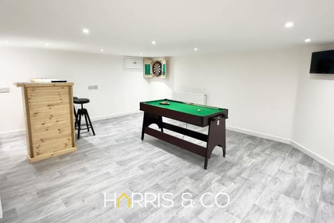 Crews Cabin Cabin in Wyre District