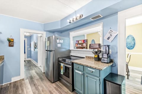 Kid and Dog Haven Pool Side Fun in St Augustine House in Saint Augustine