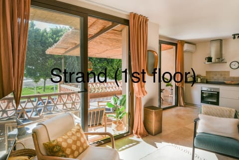Balcony/Terrace, Living room, Dining area