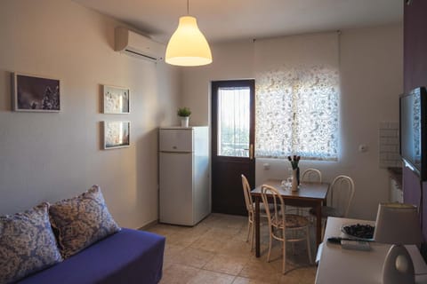 TV and multimedia, Living room, kitchen