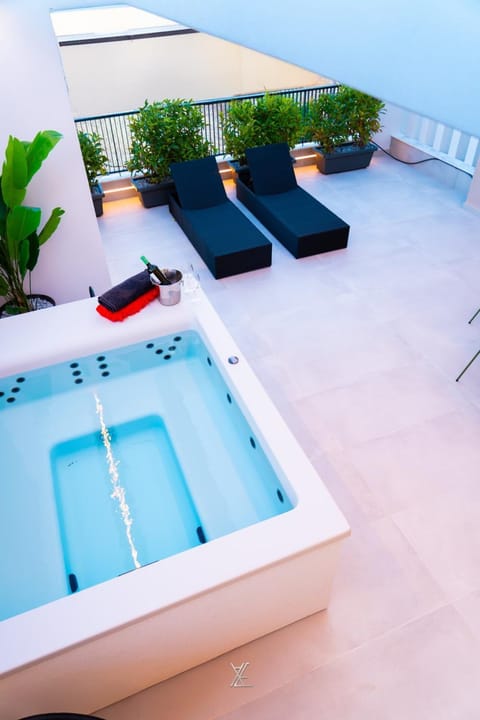 Inner courtyard view