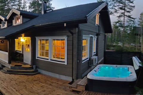 Property building, Pool view