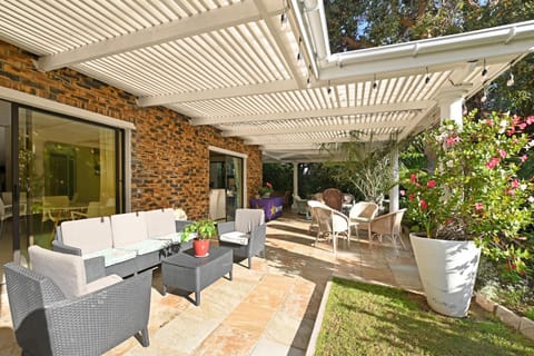 Garden, Seating area, Garden view, Internal: Not applicable to any particular room