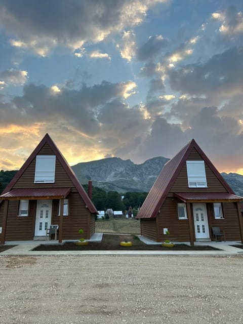 Property building, Natural landscape, Mountain view, Sunrise, Sunset