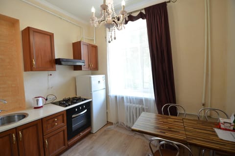 Coffee/tea facilities, Kitchen or kitchenette, Photo of the whole room, Seating area