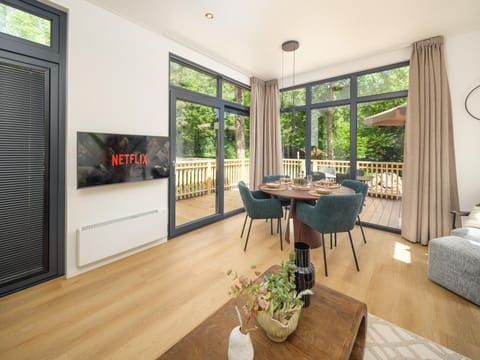 Mamer Lodge with hot tub | 4 persons House in Luxembourg