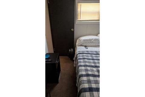 Cozy Tiny House - 25mins From Downtown Detroit Apartment in Farmington Hills