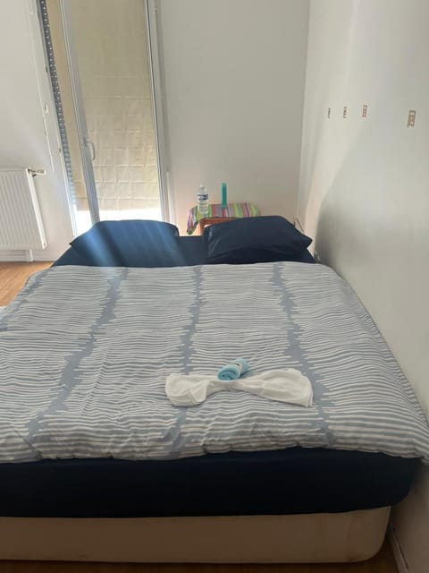 Clara Vacation rental in Île-de-France