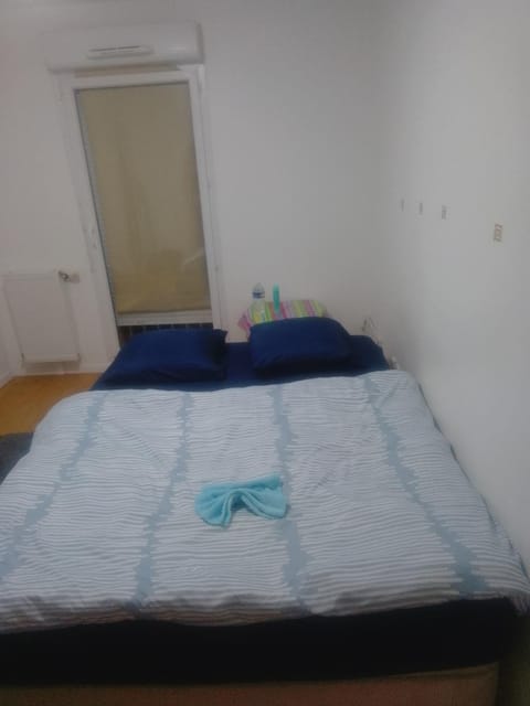 Clara Vacation rental in Île-de-France