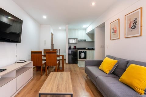 Living room, Dining area