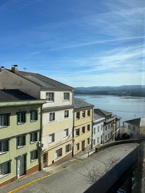 Natural landscape, View (from property/room), Balcony/Terrace, City view