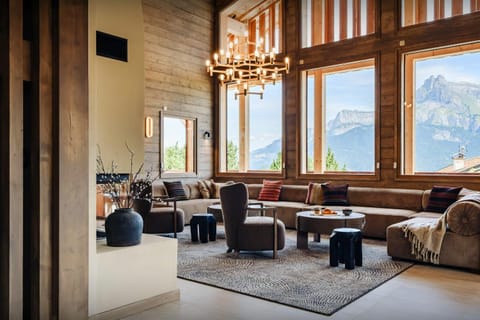 Winter, Living room, Seating area, Mountain view