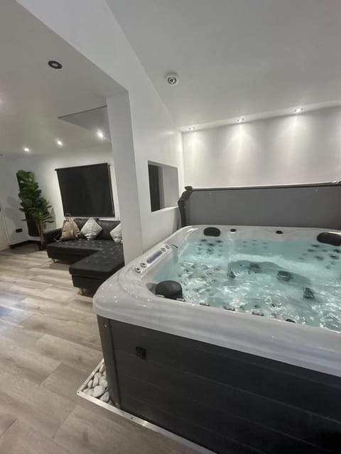 Hot Tub