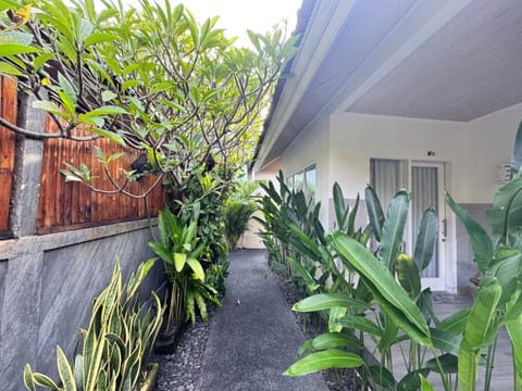 Property building, Garden