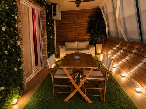 Balcony/Terrace, Lounge or bar