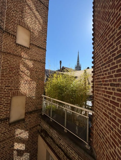 Appartement Idéal Tous Confort - Rue Faidherbe - Gare Lille Flandres Apartment in Lille