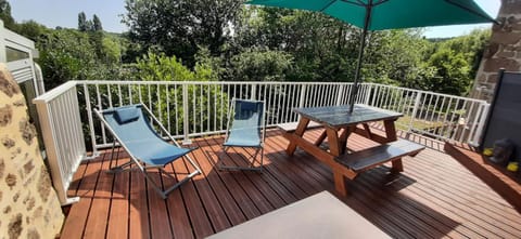 Patio, Natural landscape, Garden, View (from property/room), Balcony/Terrace, Balcony/Terrace, Dining area, Garden view, Location, sunbed