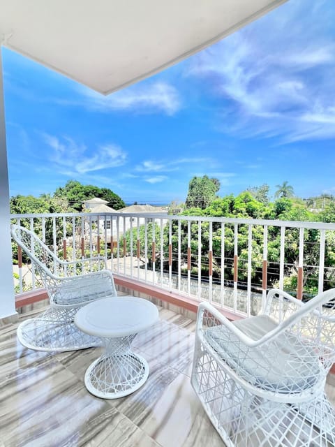 Day, Balcony/Terrace