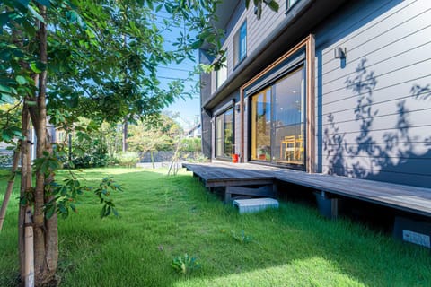 Property building, Balcony/Terrace