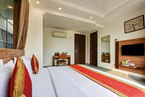 TV and multimedia, Bedroom, furniture