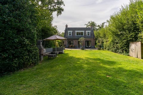 Hello Zeeland - Holidayhome Vroonweg 54 House in Oostkapelle