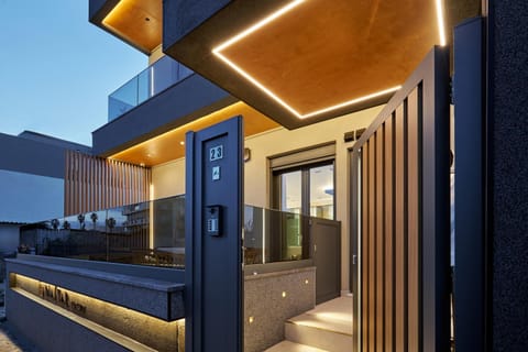 Diastar Luxury Suites NEW Apartment in Heraklion