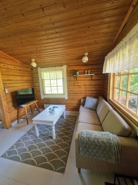 Hietajärven Helmi, mökki 3 Chalet in Finland