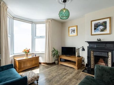 VARLEY VIEW Fishermans cottage with stunning views House in Port Isaac