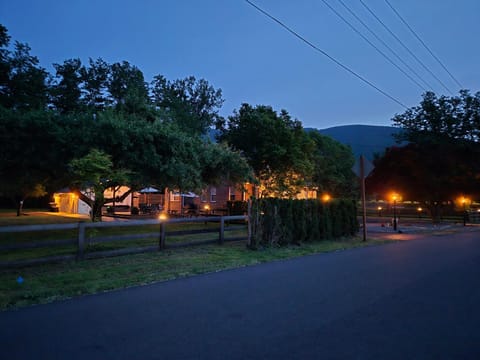 Property building, View (from property/room)