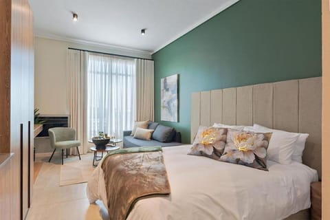 TV and multimedia, Living room, Photo of the whole room, Bedroom