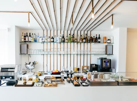 Lounge or bar, Breakfast, Buffet breakfast