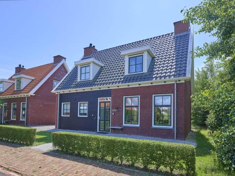 Property building, Summer