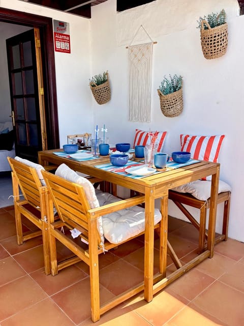 Balcony/Terrace, Dining area