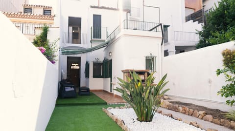 Patio, Off site, Garden, Balcony/Terrace, Garden view