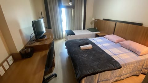 Bed, Photo of the whole room, towels