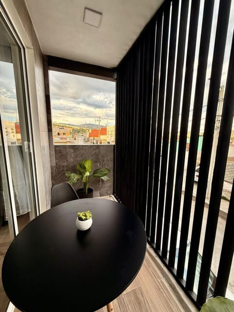 Balcony/Terrace, Balcony/Terrace