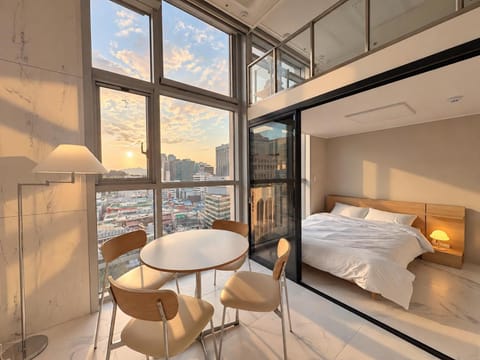 Dining area, Bedroom