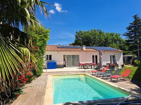 Garden, Garden view, Pool view, sunbed