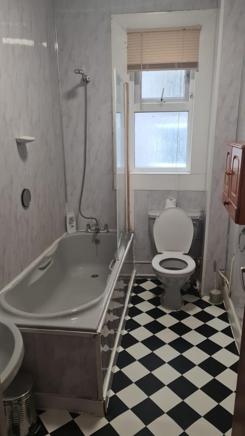 PengWern Manor Bed and Breakfast in Rhyl