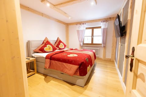 Property building, Living room, Bedroom