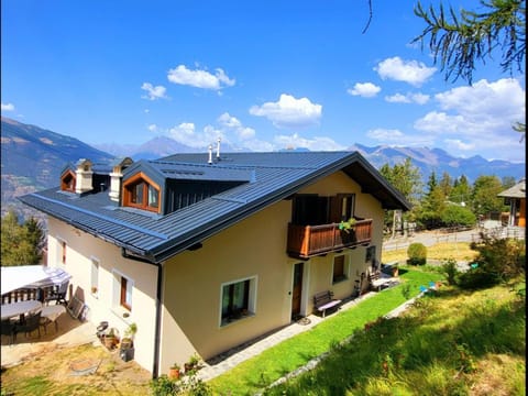 Molo 2 Pila Apartment in Aosta Valley, Italy