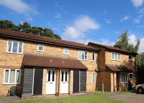 Property building, Facade/entrance, Off site
