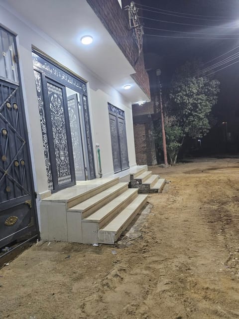 Property building, Night