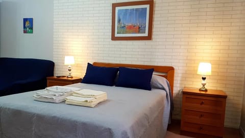 Bed, On site