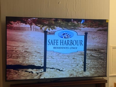 Andover Garden Bungalow Villa in Andover